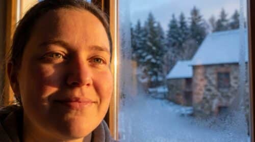 zjistěte, proč vaše tělo v lednu potřebuje více světla a jak si pomoci navzdory nedostatku denního světla. tipy na zlepšení nálady a zdraví během zimních měsíců.