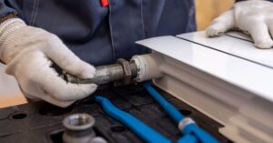 annuaire des experts en chauffage : trouvez facilement des professionnels qualifiés pour tous vos besoins en systèmes de chauffage.